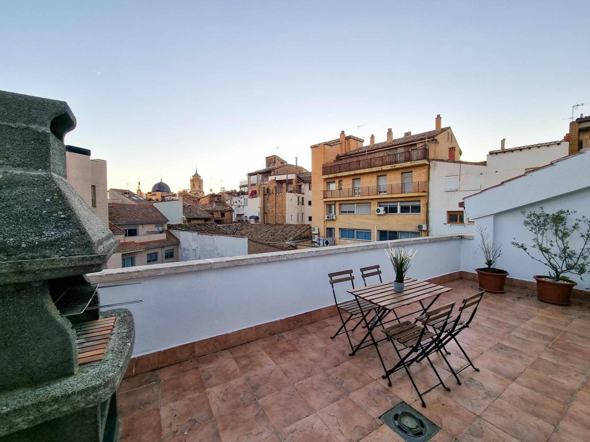 El Alce Del Pilar Comotucasa อูเอสกา ภายนอก รูปภาพ